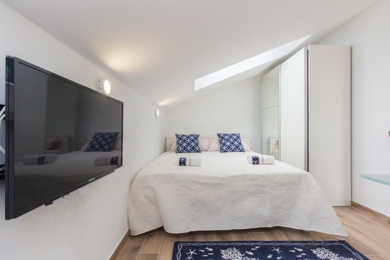 Appartement Riva à Krapanj Extérieur photo