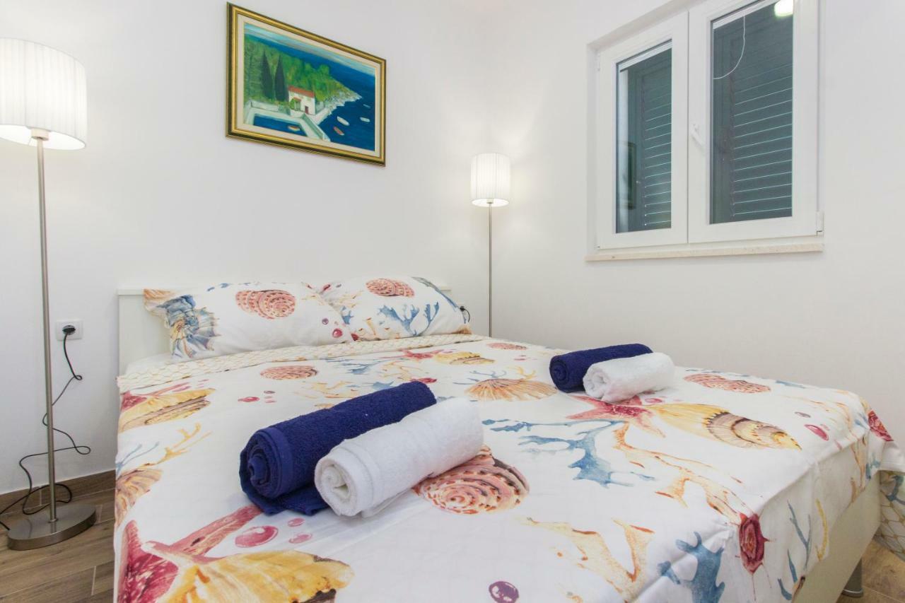 Appartement Riva à Krapanj Extérieur photo